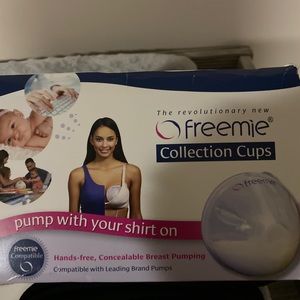 Freemie collection cups
